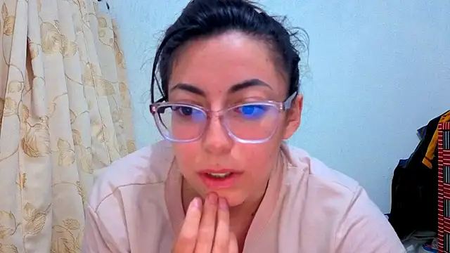 Miranda sexlove  online show from 11/26/25, 05:25