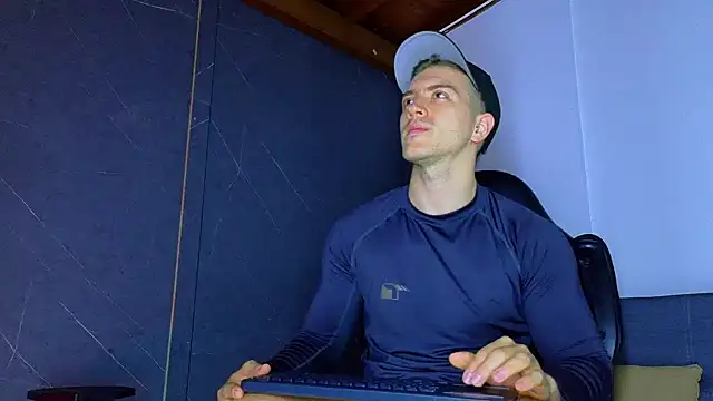 ALANNFERRER online show from 02/08/26, 10:07