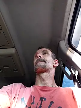 Snapshot of Hungwell1515 chatting on 11/04/25, 08:08 Hungwell1515 online show from 11/04/25, 08:08