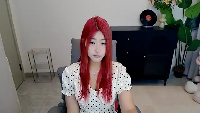 xiaouli online show from 09/17/25, 07:43