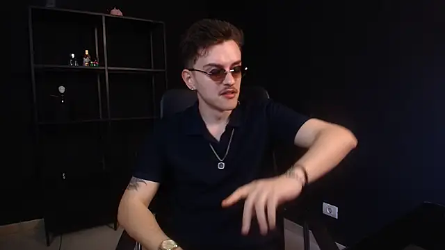 FelixStarkk online show from 06/01/26, 05:20