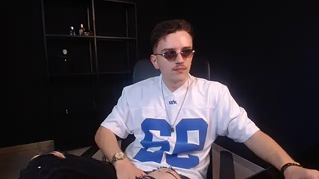 FelixStarkk online show from 06/06/26, 04:39