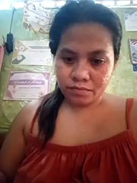 Snapshot of phoenix_1994 chatting on 06/11/26, 02:44 phoenix 1994 online show from 06/11/26, 02:44