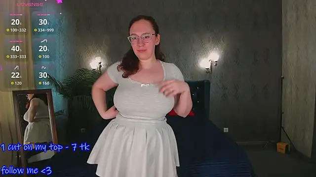 ellie coy  online show from 05/21/26, 01:40