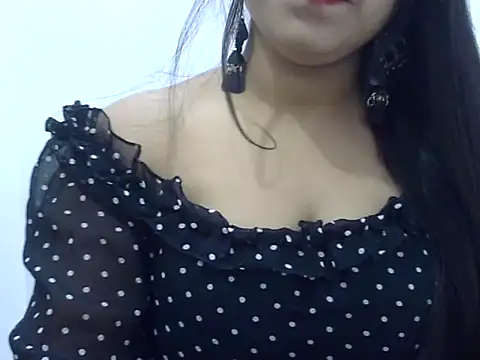 LIYO  online show from 02/26/26, 06:23