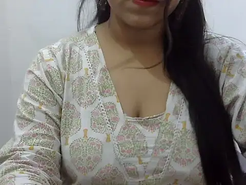 Snapshot of LIYO_ chatting on 07/10/26, 10:51 LIYO online show from 07/10/26, 10:51