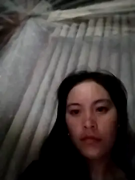 Snapshot of Maipm18 chatting on 09/21/25, 07:04 Maipm18 online show from 09/21/25, 07:04