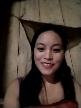 Snapshot of Maipm18 chatting on 10/09/25, 03:10 Maipm18 online show from 10/09/25, 03:10