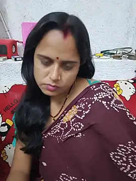 Hot-Riya001 online show from 05/28/26, 06:16
