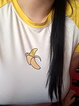 Snapshot of TriumphLove chatting on 02/19/25, 08:22 TriumphLove online show from 02/19/25, 08:22