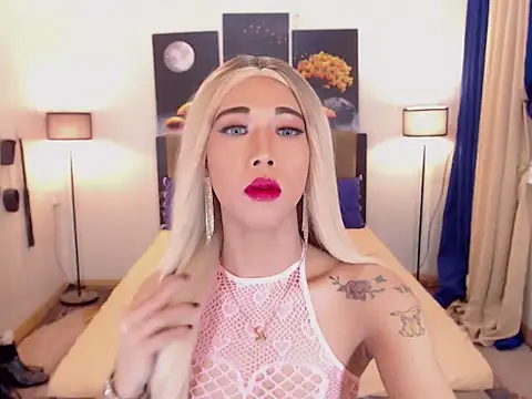 PreciousAmore online show from 11/12/25, 10:15