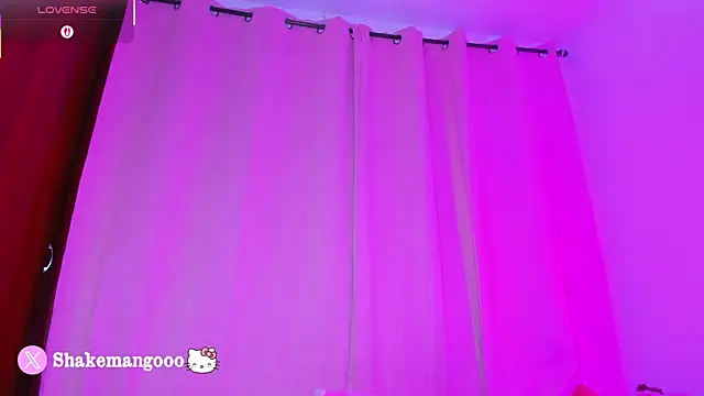 Snapshot of mangoshake_ chatting on 11/15/25, 04:10 mangoshake online show from 11/15/25, 04:10