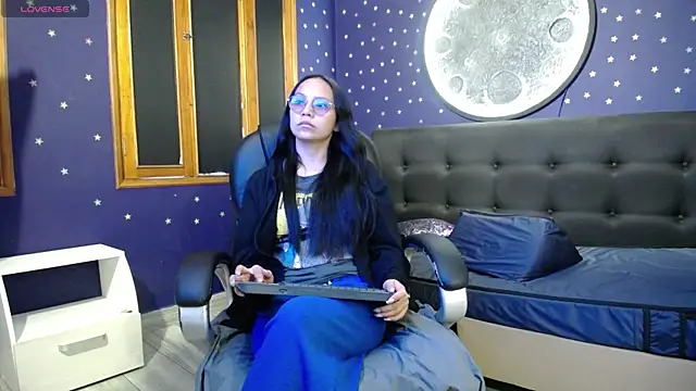 Snapshot of katalina07_1 chatting on 06/20/26, 05:05 katalina07 1 online show from 06/20/26, 05:05