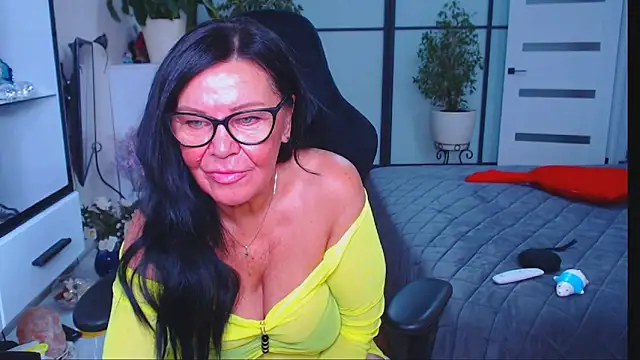 Snapshot of Anna_Blare chatting on 09/26/25, 11:25 Anna Blare online show from 09/26/25, 11:25