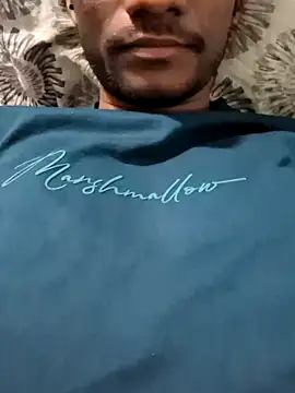 Snapshot of jyohorny chatting on 10/30/25, 04:08 jyohorny online show from 10/30/25, 04:08