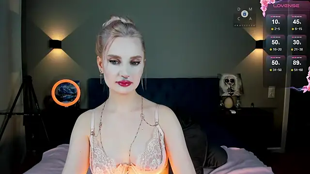 Snapshot of linda_ada chatting on 09/30/25, 06:46 linda ada online show from 09/30/25, 06:46