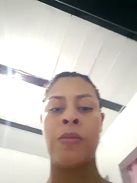 Snapshot of daliataleboficiall chatting on 11/11/25, 10:21 daliataleboficiall online show from 11/11/25, 10:21