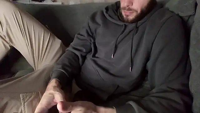 Snapshot of MasterJakeJohns chatting on 11/11/25, 10:21 MasterJakeJohns online show from 11/11/25, 10:21