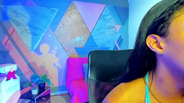 keytinthomson  online show from 10/27/25, 08:24