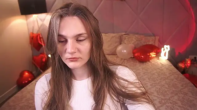 DiamondGoldie online show from 02/09/26, 08:24