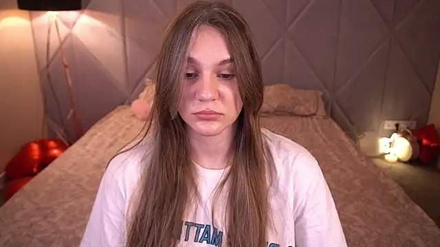 DiamondGoldie online show from 03/18/26, 08:12