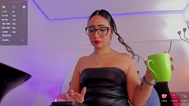 eva rain  online show from 05/01/26, 04:33