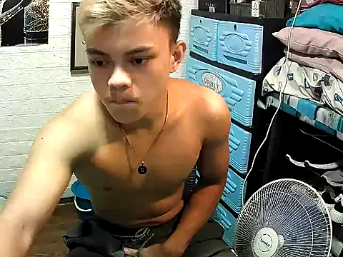 Pinoy slutcummer69 online show from 11/15/25, 08:33