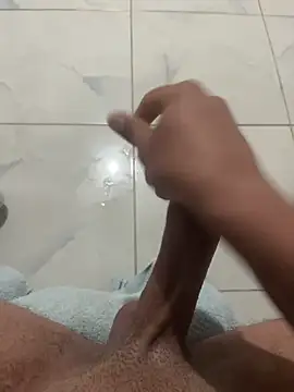 Snapshot of atbayiltan chatting on 02/09/26, 12:03 atbayiltan online show from 02/09/26, 12:03