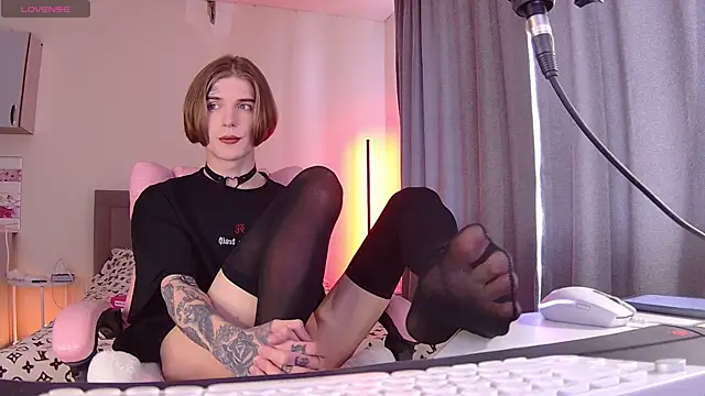 midwestemoqueen online show from 05/14/26, 05:25
