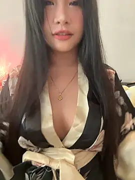 Snapshot of jinawaves chatting on 11/07/25, 07:41 jinawaves online show from 11/07/25, 07:41