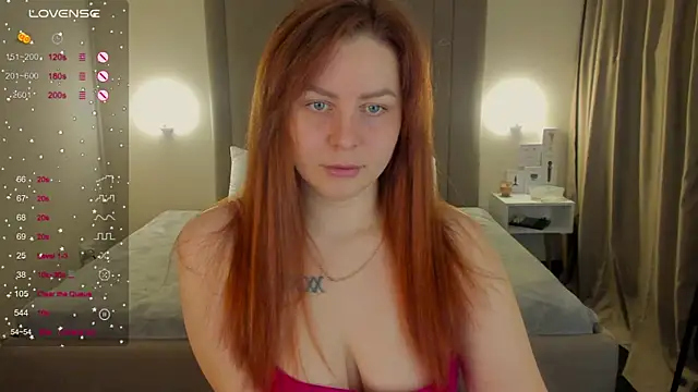 MikaBloom online show from 12/22/25, 01:57