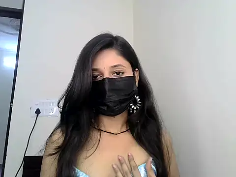 Snapshot of GUDIYA_BAB chatting on 09/25/25, 05:55 GUDIYA BAB online show from 09/25/25, 05:55