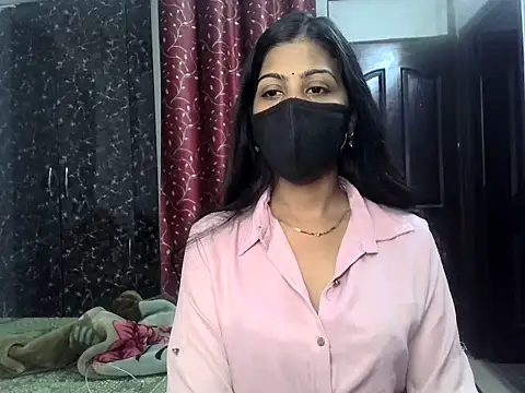 Snapshot of Meri_Cutie_Pie chatting on 12/01/25, 11:48 Meri Cutie Pie online show from 12/01/25, 11:48