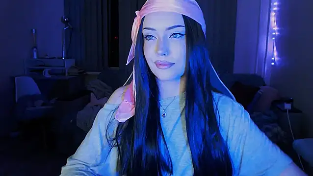cutefrendlyuser online show from 05/10/26, 10:04