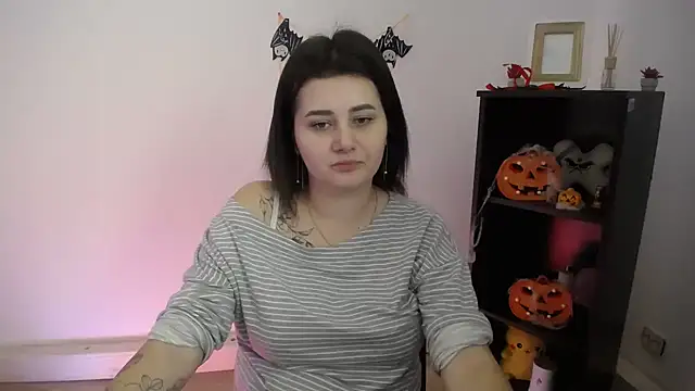 Katrin kiss  online show from 11/01/25, 01:57