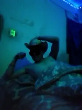 Juniorharo1982 online show from 01/10/26, 08:38