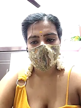 Tamil-Meenu12 online show from 09/17/25, 06:48