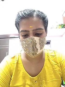 Tamil-Meenu12 online show from 05/18/26, 05:57