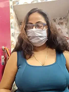 nisha 1110 online show from 11/10/25, 01:54