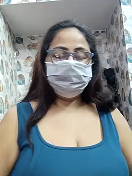 nisha 1110 online show from 12/20/25, 02:35