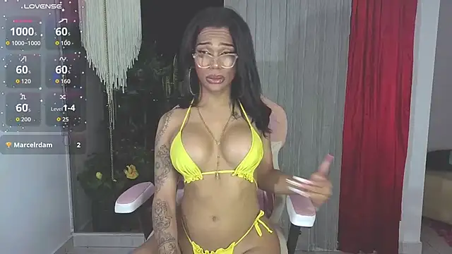 Queen Morena online show from 07/30/26, 08:24