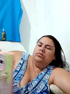 Snapshot of yaneth_ chatting on 11/05/25, 10:59 yaneth online show from 11/05/25, 10:59