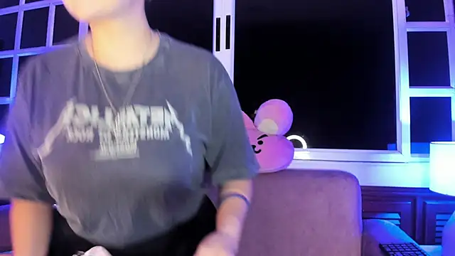 harimoon1 online show from 01/17/26, 03:22