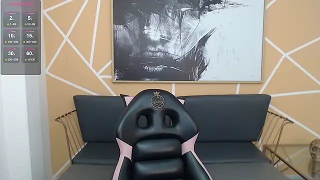 olivia russo  online show from 11/24/25, 08:08