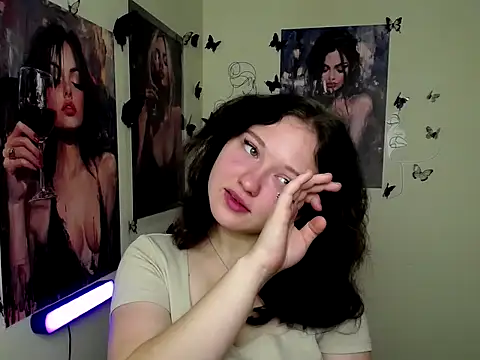 LadyAlice  online show from 10/06/25, 06:22