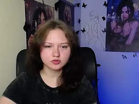 Snapshot of LadyAlice_ chatting on 06/23/26, 05:49 LadyAlice online show from 06/23/26, 05:49