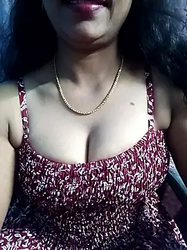 Snapshot of hotsana79 chatting on 09/17/25, 06:15 hotsana79 online show from 09/17/25, 06:15