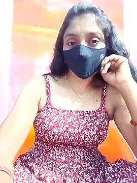 Snapshot of hotsana79 chatting on 09/18/25, 06:10 hotsana79 online show from 09/18/25, 06:10