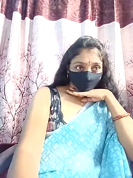 Snapshot of hotsana79 chatting on 09/19/25, 07:54 hotsana79 online show from 09/19/25, 07:54