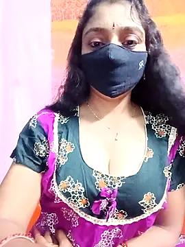 Snapshot of hotsana79 chatting on 09/23/25, 12:13 hotsana79 online show from 09/23/25, 12:13